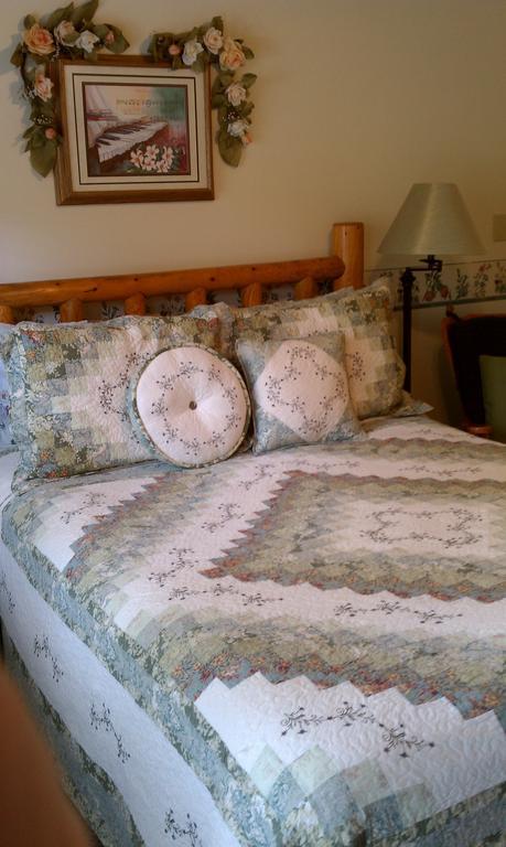Nature'S Inn Bed And Breakfast Оане Стая снимка